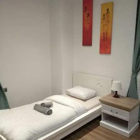 Modern&cozy 아파트 *